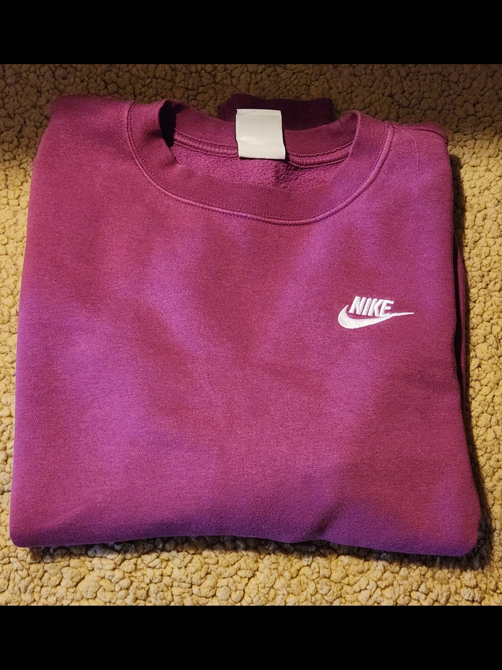 Nike Women's Crewneck Sweatshirt in Plum